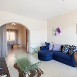 Sliema Ferries Apt, With Beautiful Views Ac & Wifi By 360 Estates