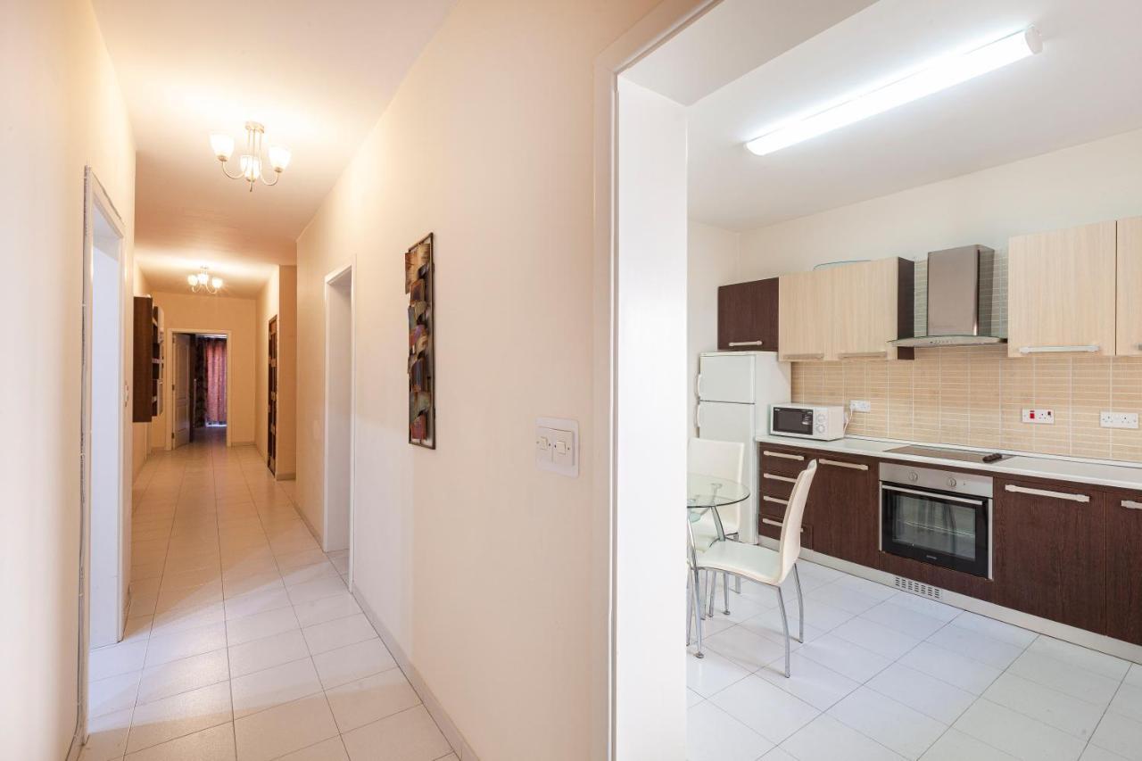 Ferries Apt, With Beautiful Views Ac & Wifi By 360 Estates Apartment Sliema