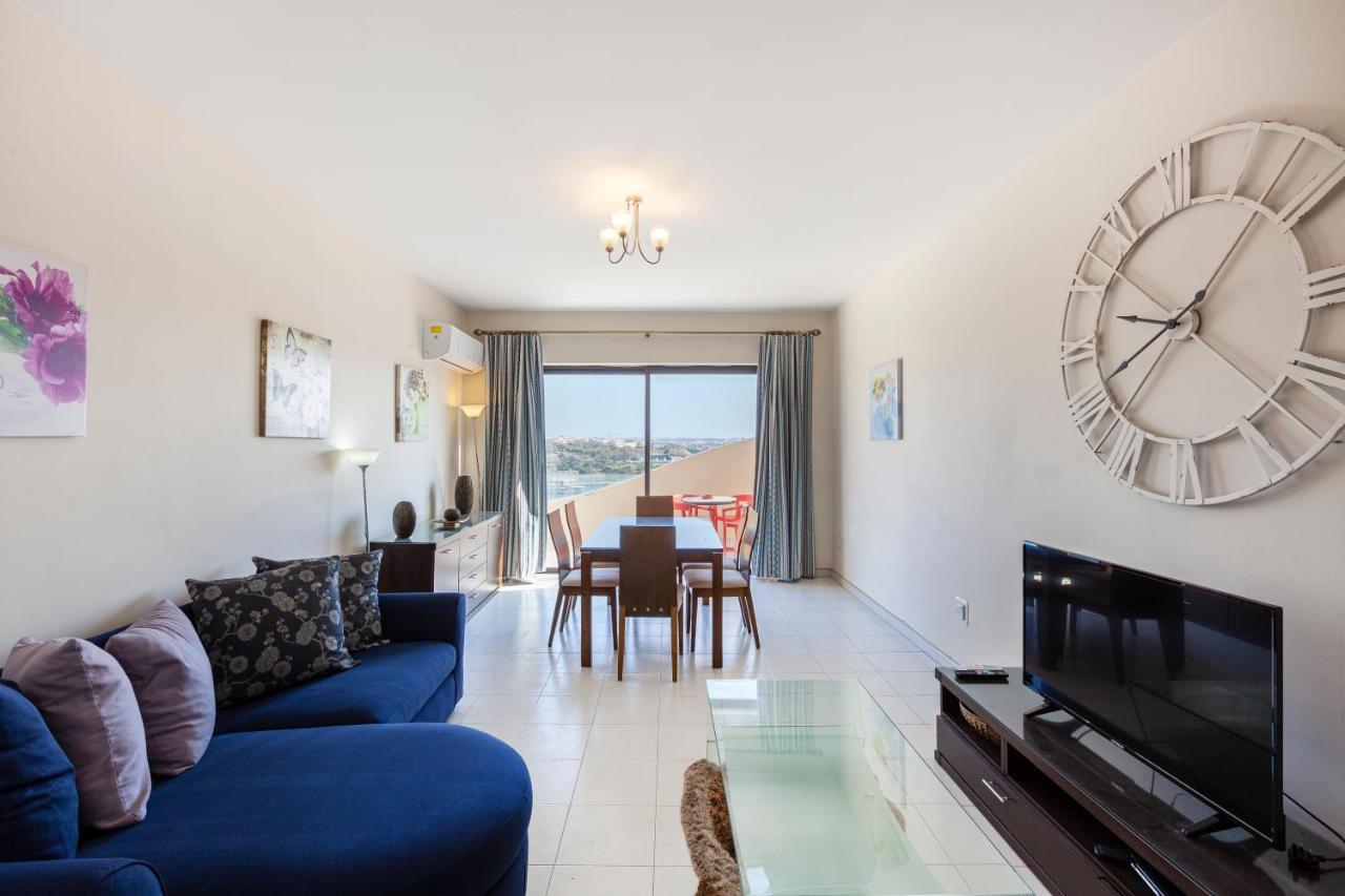 Ferries Apt, With Beautiful Views Ac & Wifi By 360 Estates