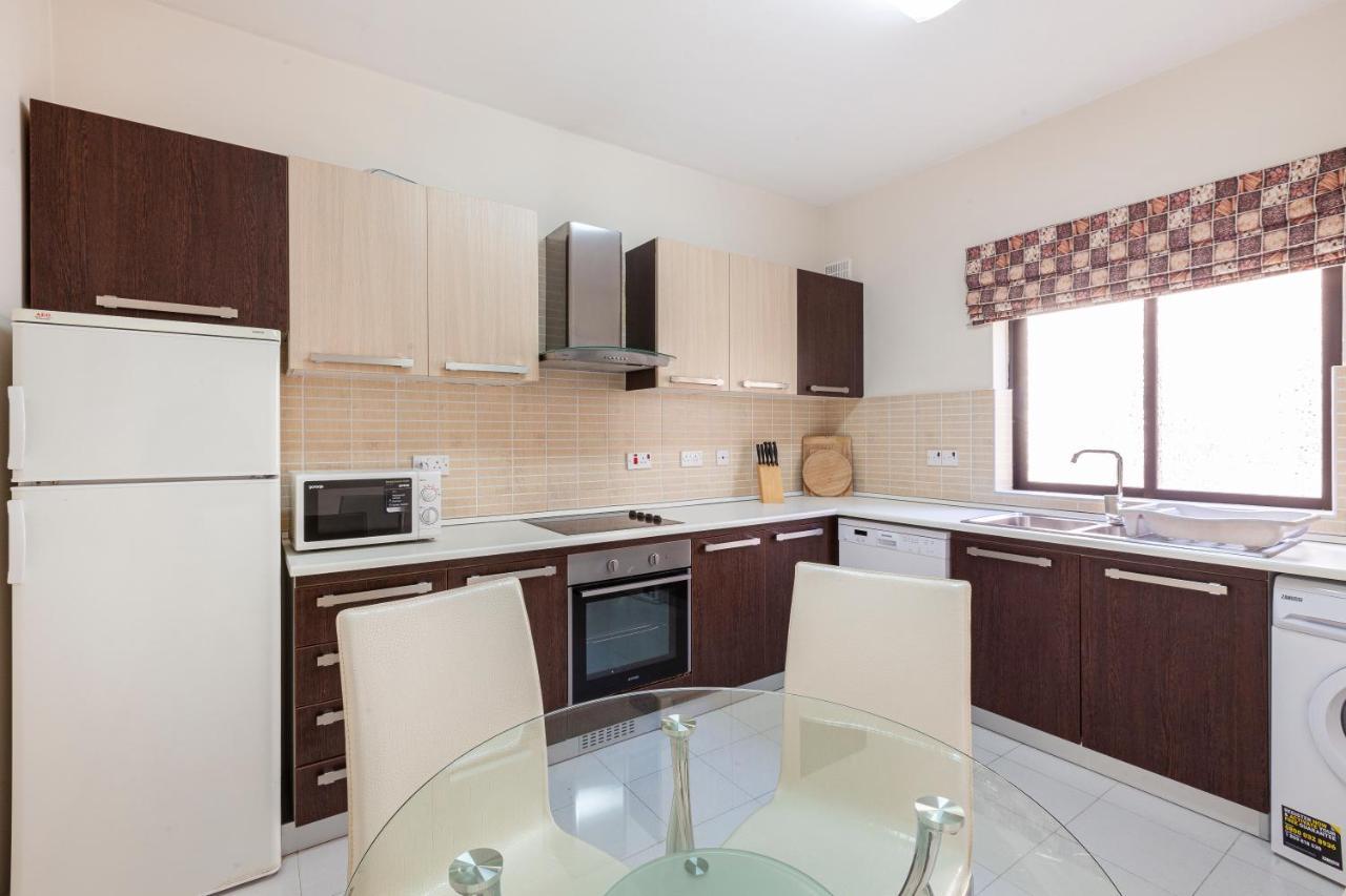 Apartment Ferries Apt, With Beautiful Views Ac & Wifi By 360 Estates